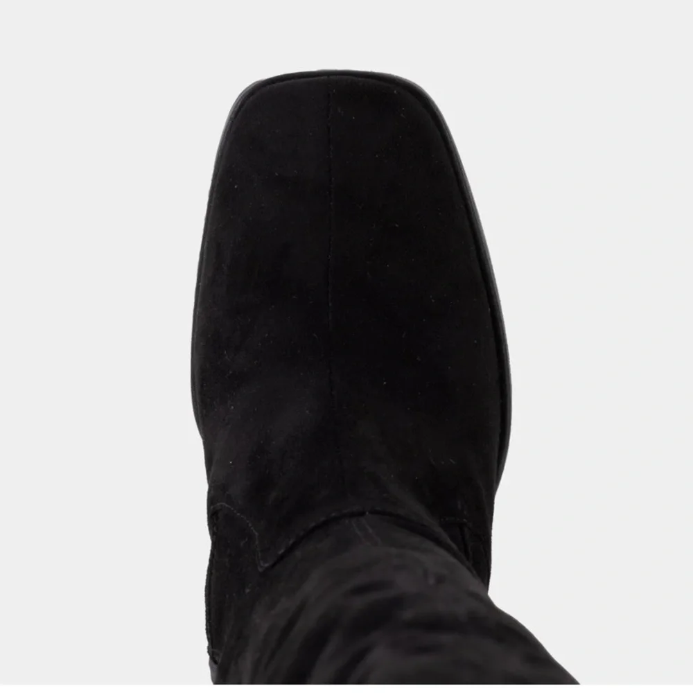 Suede Seychelles “You Or Me” tall boots. NWT, never worn, in original box. - Picture 5 of 12